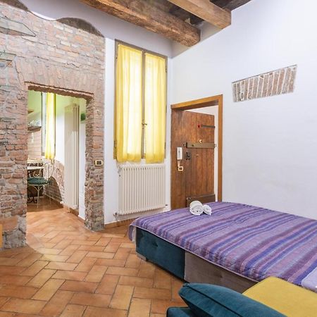 De'Gombruti, Bologna By Short Holidays Buitenkant foto