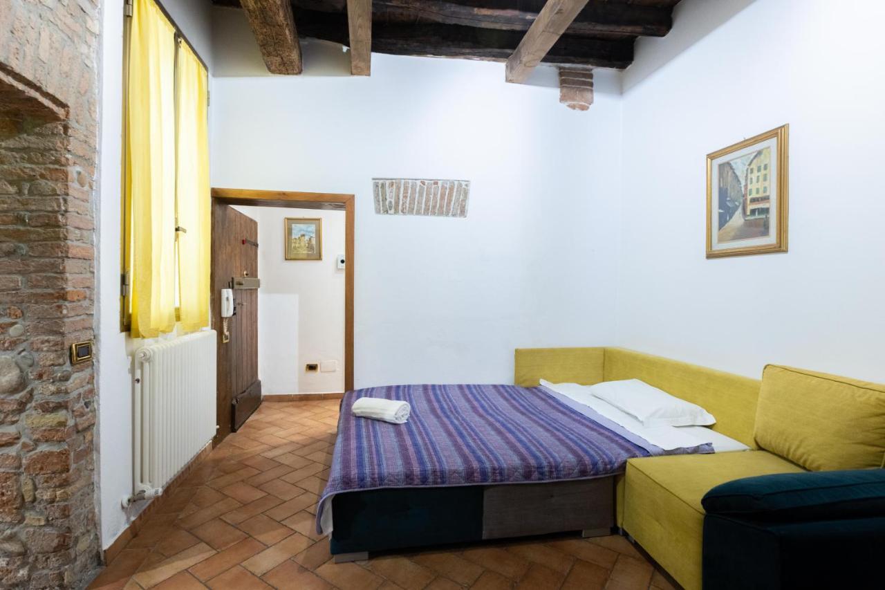 De'Gombruti, Bologna By Short Holidays Buitenkant foto