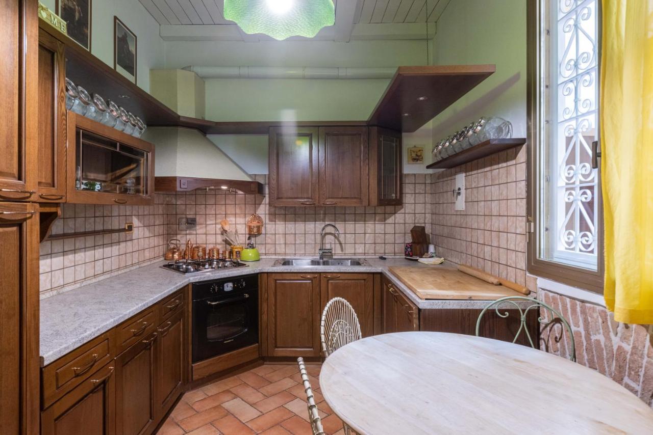 De'Gombruti, Bologna By Short Holidays Buitenkant foto